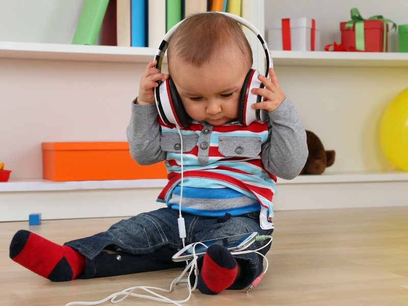 Âm nhạc & vận động - Phương pháp kích hoạt ngôn ngữ cho trẻ