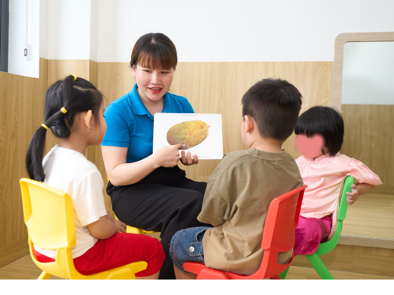 Chìa khóa phát triển ngôn ngữ cho con