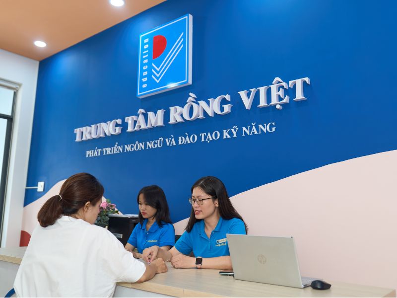 Giải đáp các thắc mắc cùng phụ huynh