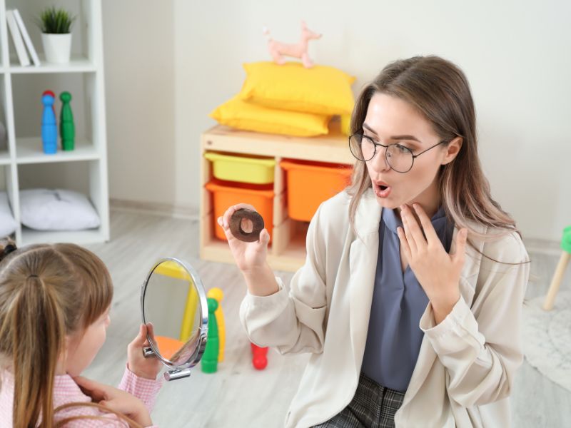 Những nguyên tắc cơ bản giúp trẻ học nói