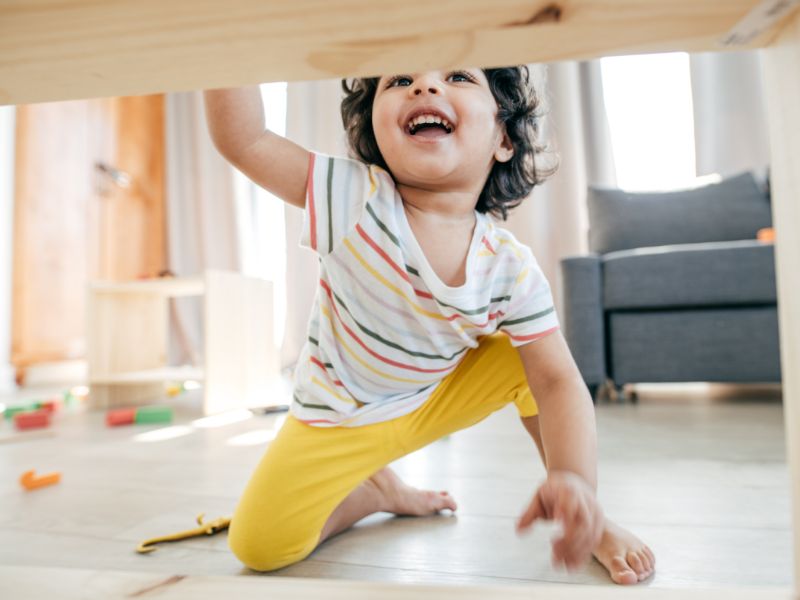 Trẻ hiếu động và những điều ba mẹ nên biết