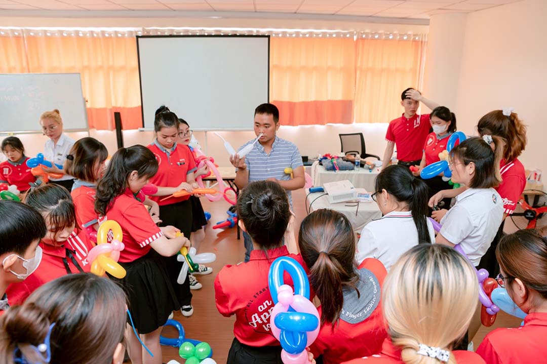 full tap huan kfc da nang 15