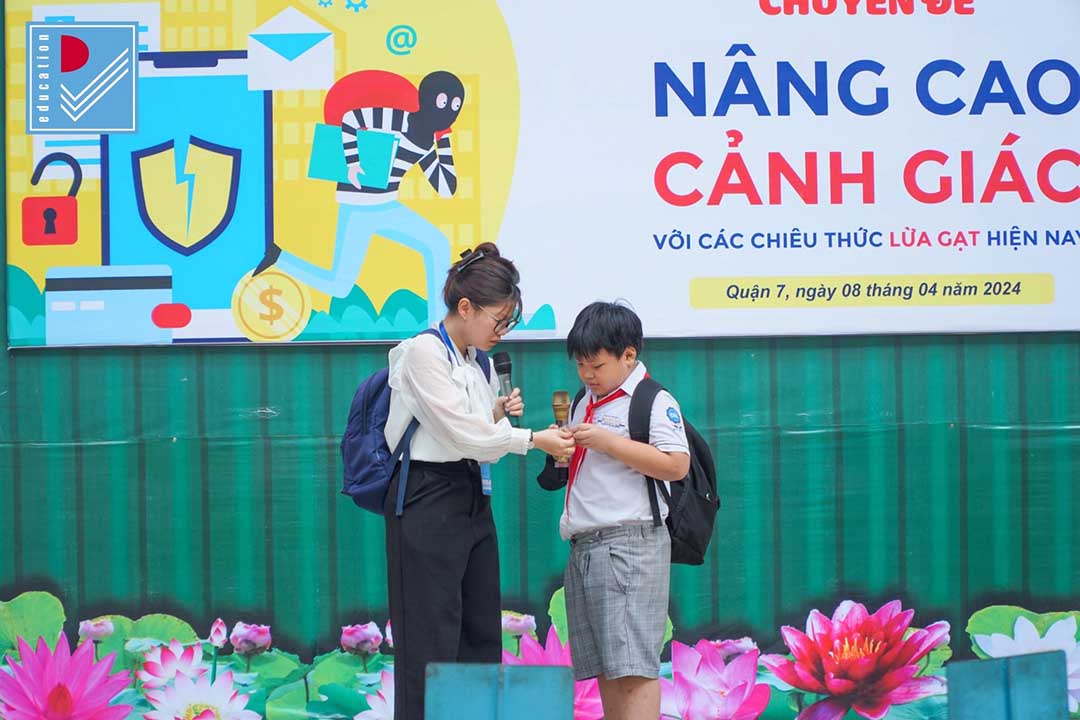 full canh giac voi cac chieu thuc lua gat 10