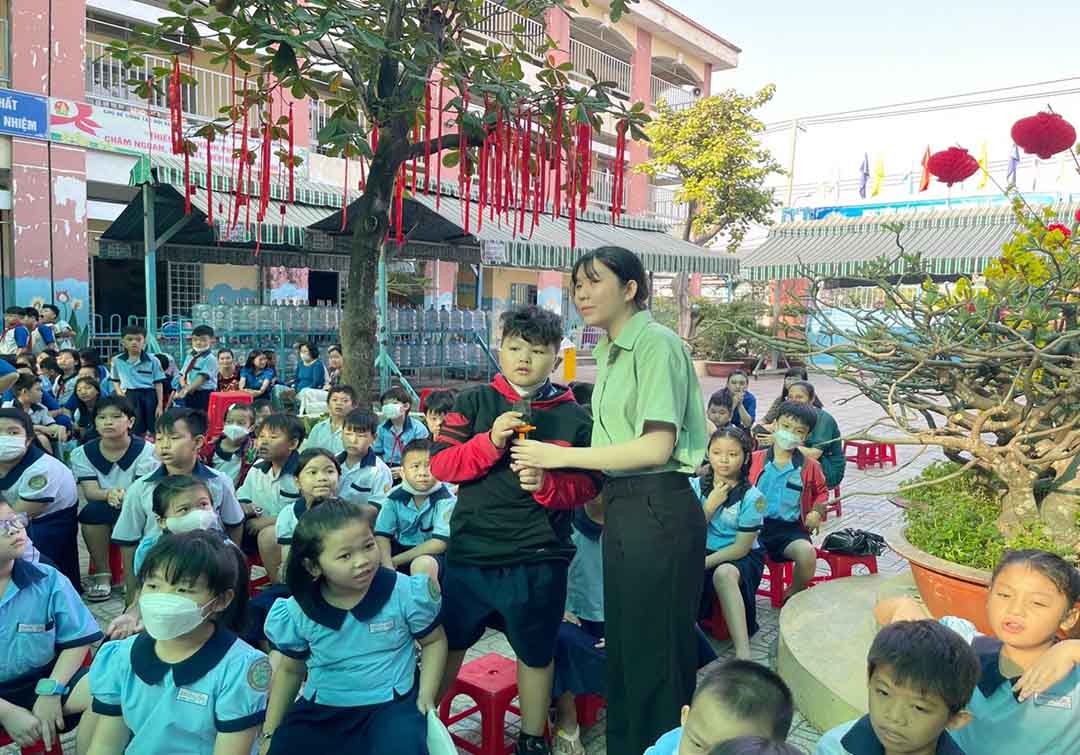 full phong chong ma tuy va thuoc la dien tu 4