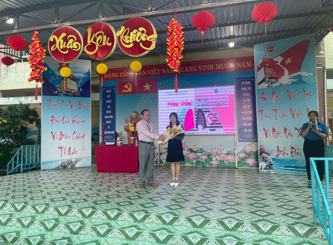 full phong chong ma tuy va thuoc la dien tu 7