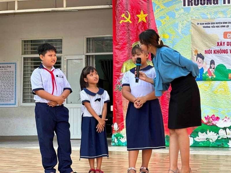 Chuyên đề Xây dựng tình bạn đẹp