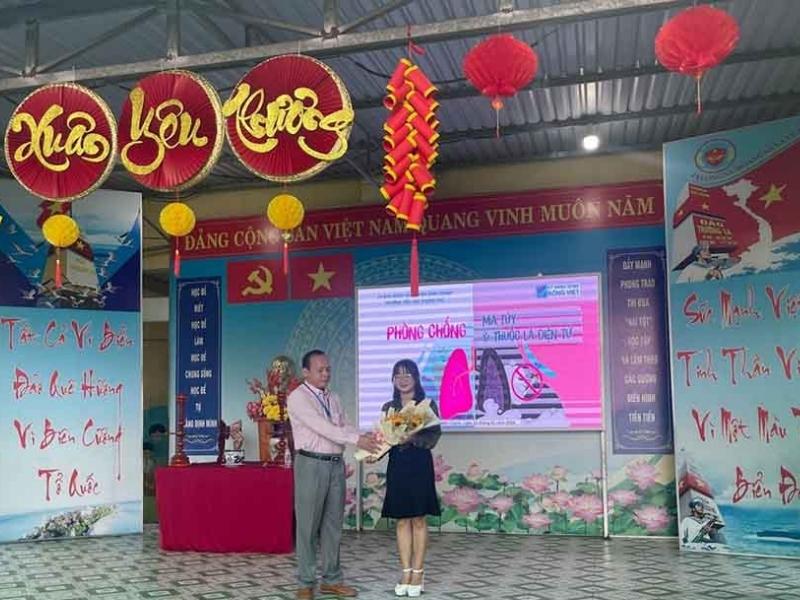 Phòng chống ma túy và thuốc lá điện tử