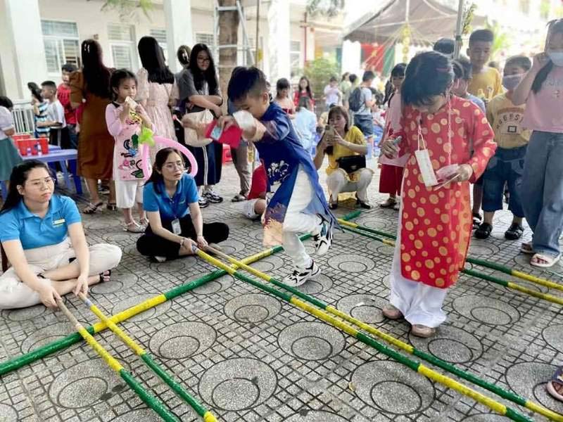 Sự kiện Một thoáng dân gian