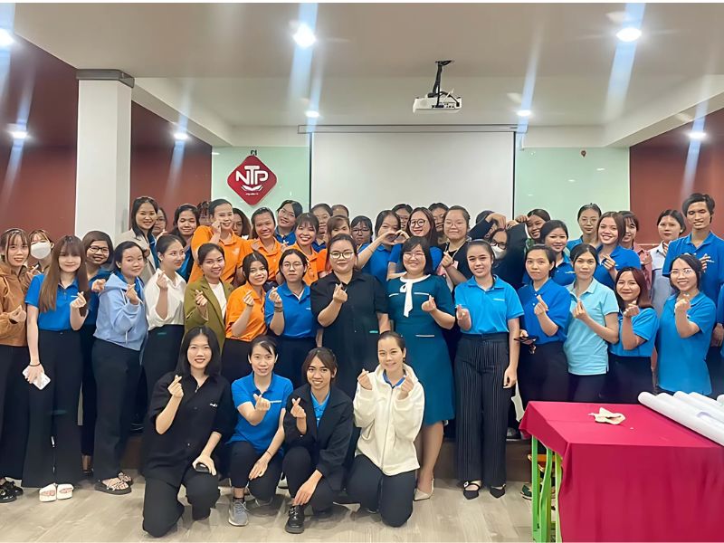 Lớp học đào tạo giáo viên mới