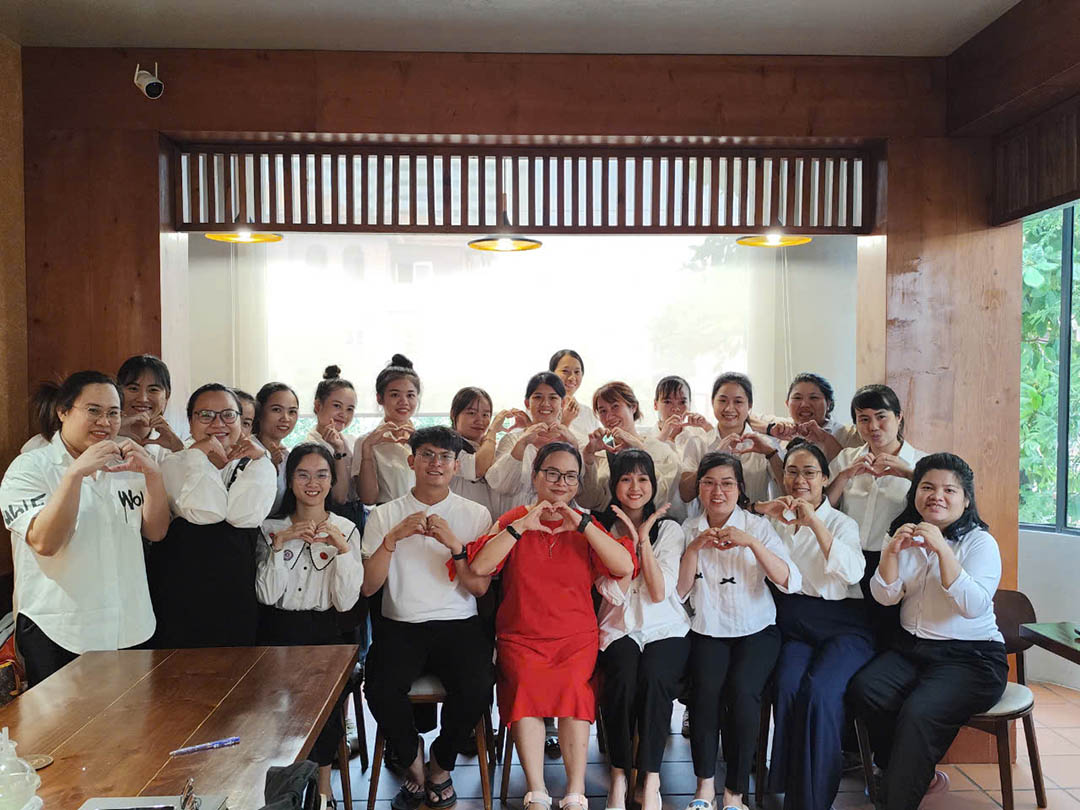 lop hoc thuc hanh chinh am 4